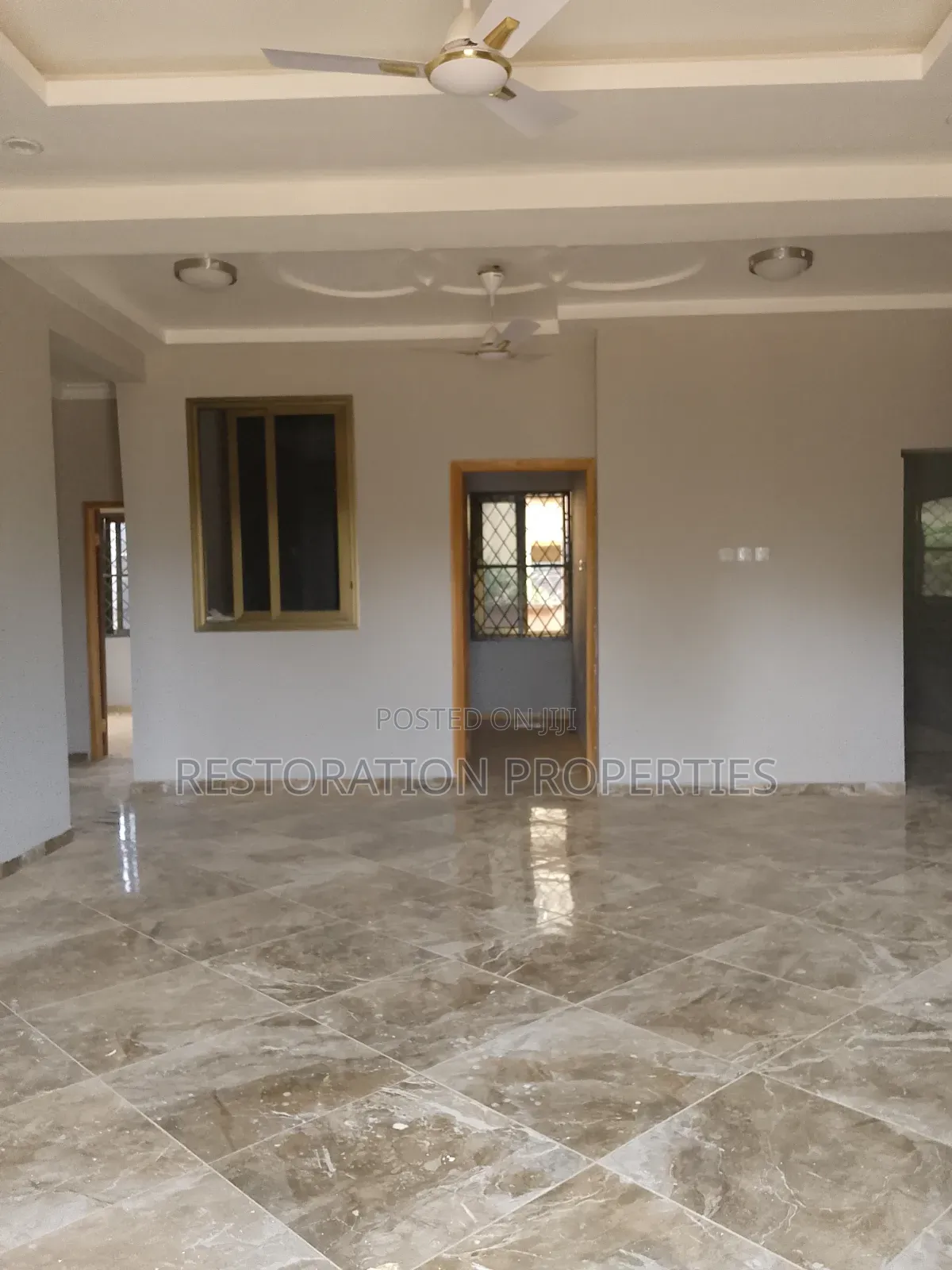 3bdrm Apartment in Housing Down for rent