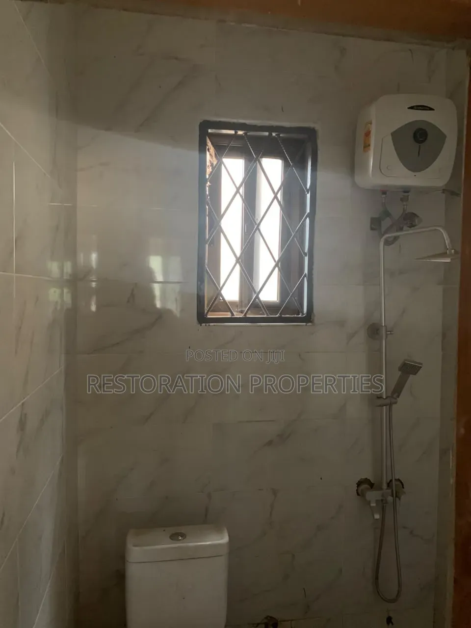 3bdrm Apartment in Housing Down for rent