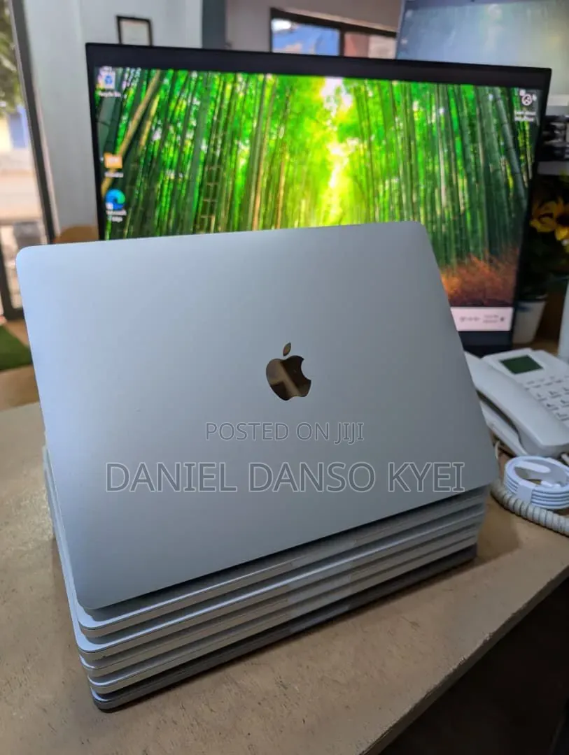 Laptop Apple MacBook 2017 16GB Intel Core i7 SSD 256GB