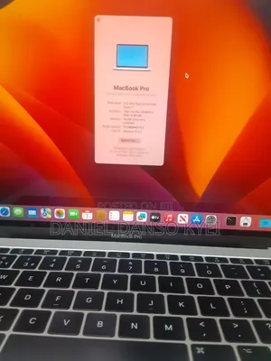 Laptop Apple MacBook 2017 16GB Intel Core i7 SSD 256GB