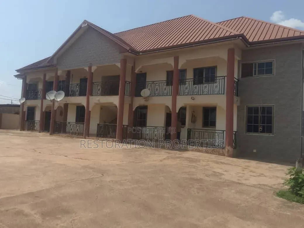 1bdrm Apartment in Adenta, Frafraha for rent