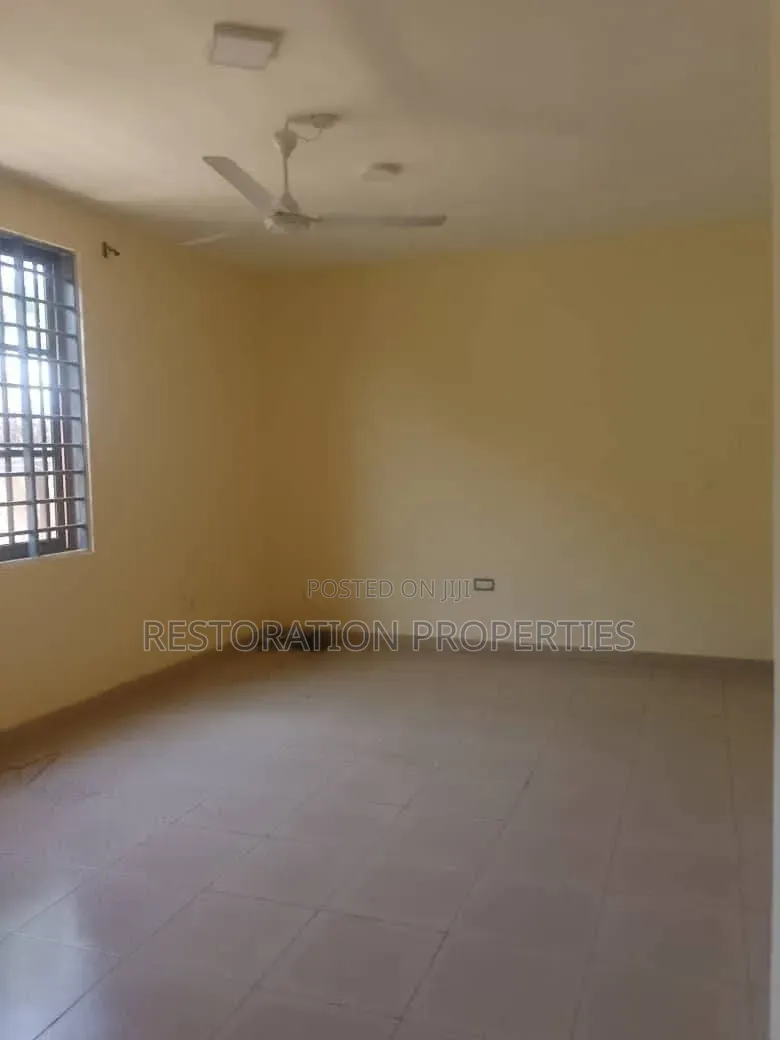 1bdrm Apartment in Adenta, Frafraha for rent
