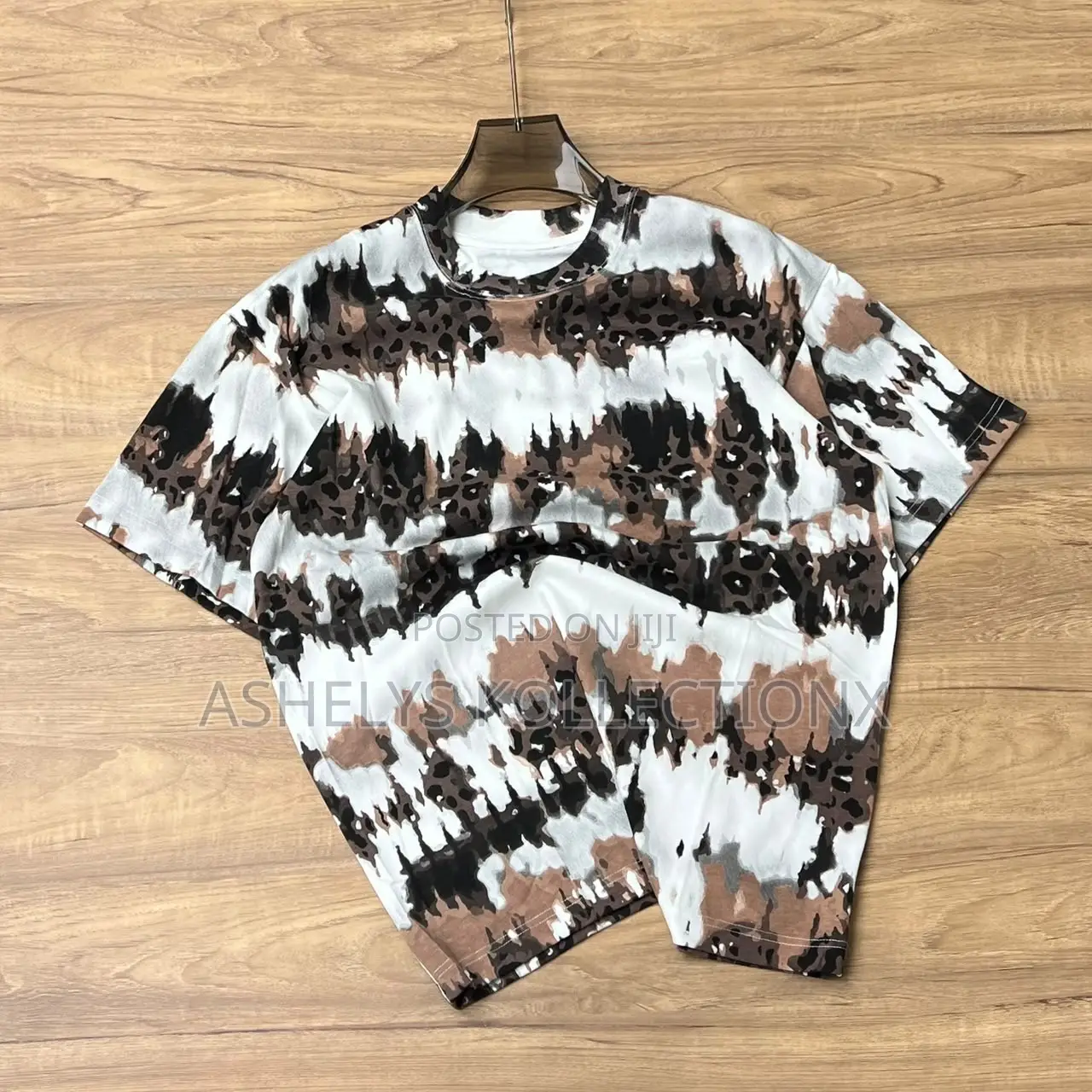Round Neck T Shirt