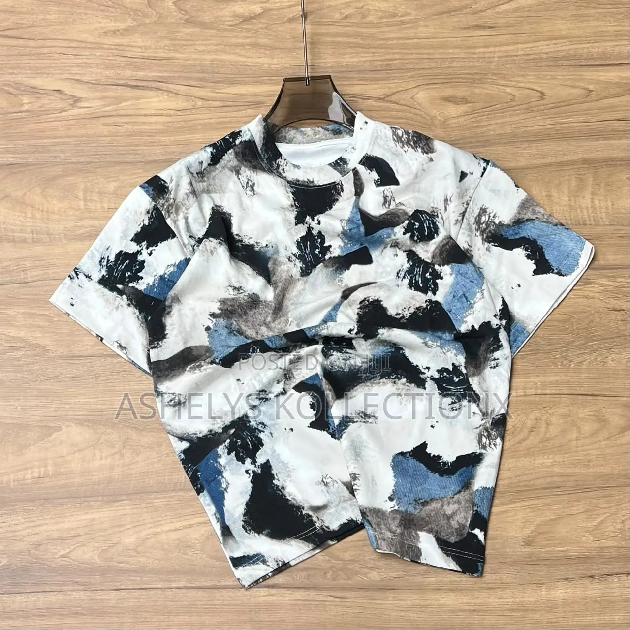 Round Neck T Shirt