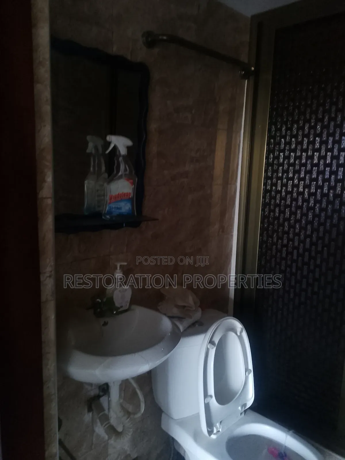 2bdrm Apartment in Adenta, Housing Down for rent