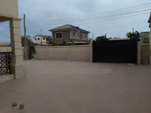 3bdrm Apartment in Coastal Estate Bus, Coca Cola for rent