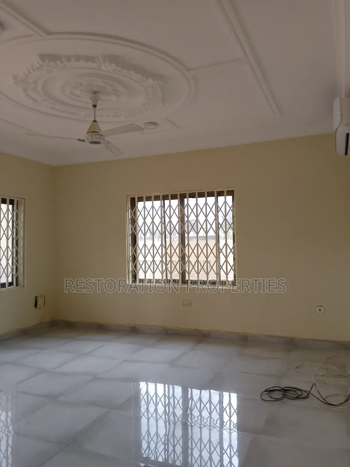 3bdrm Apartment in Coastal Estate Bus, Coca Cola for rent