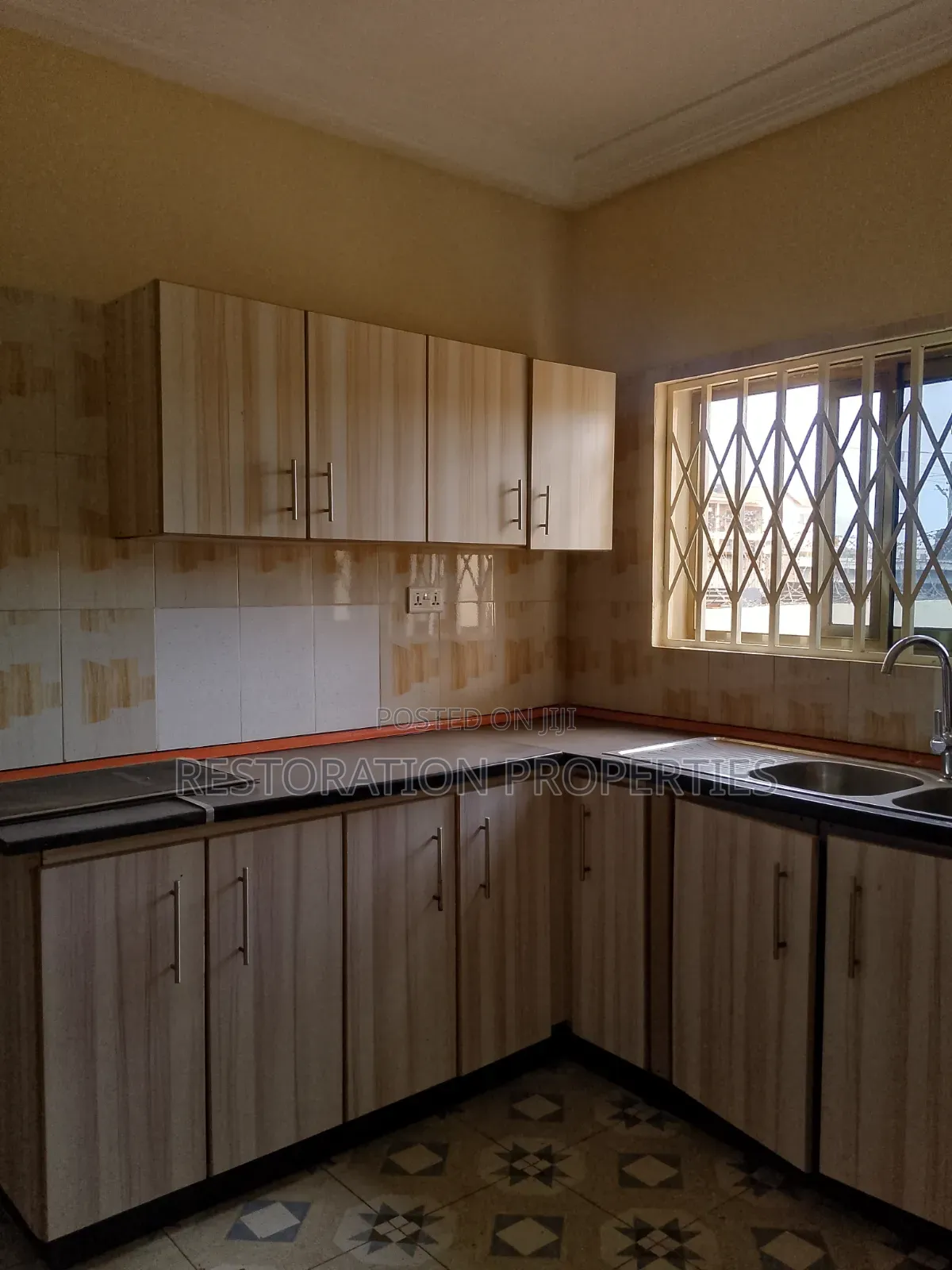 3bdrm Apartment in Coastal Estate Bus, Coca Cola for rent