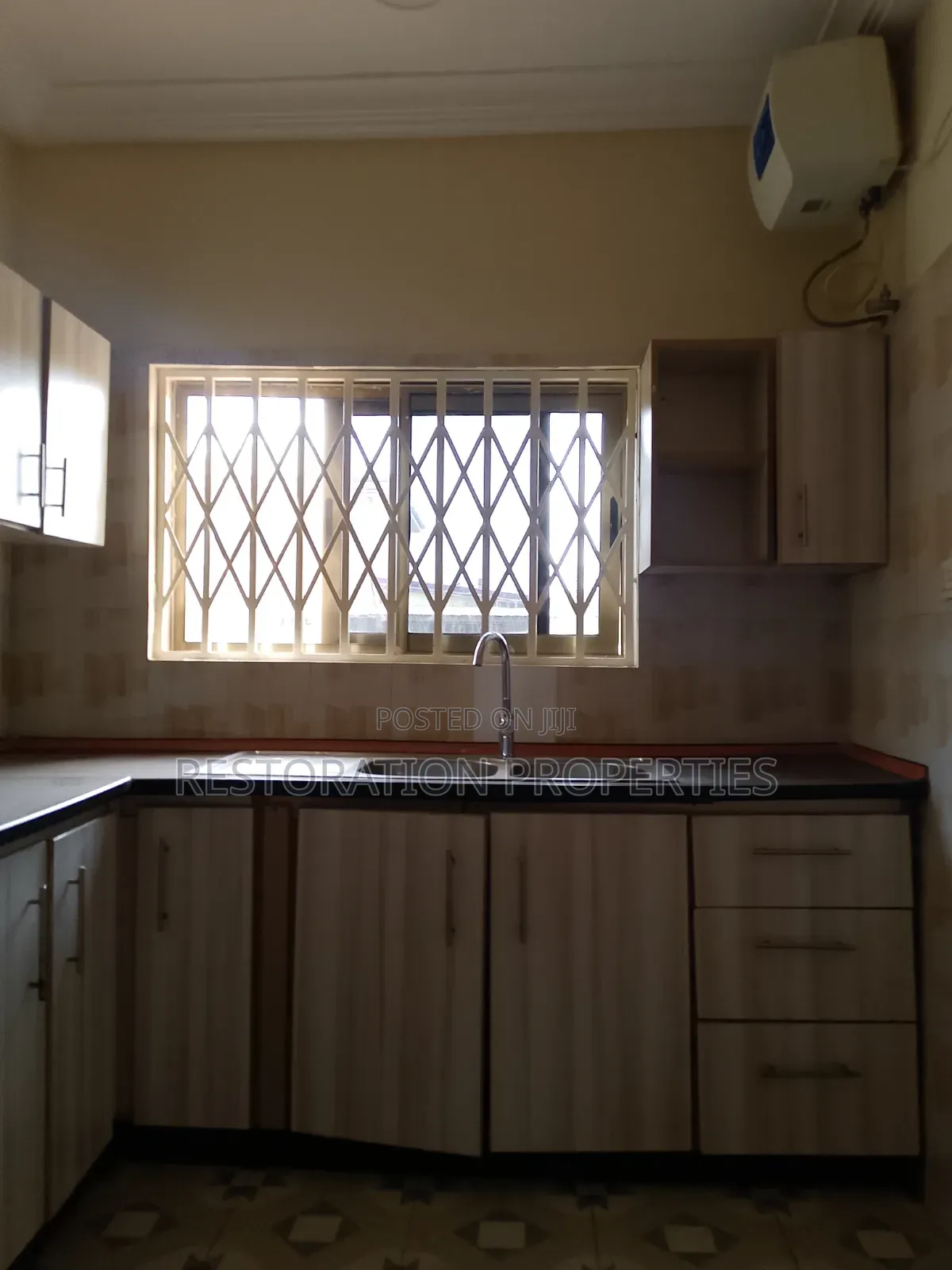 3bdrm Apartment in Coastal Estate Bus, Coca Cola for rent