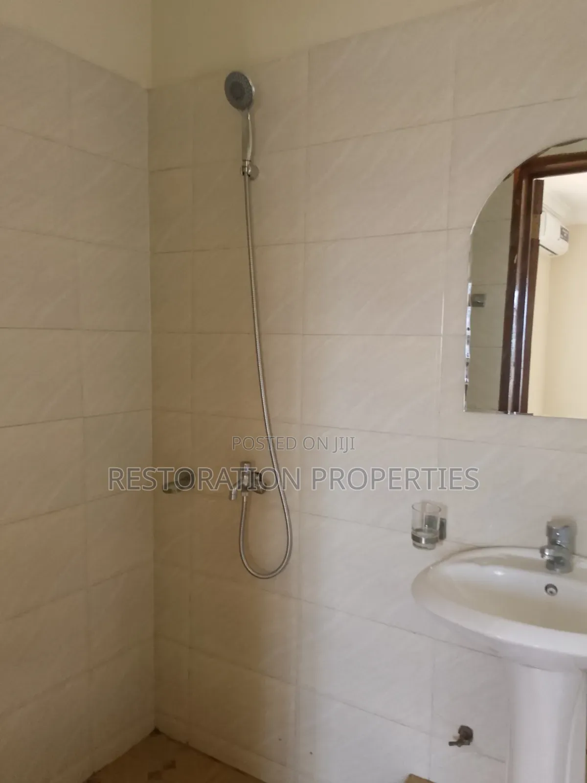 3bdrm Apartment in Coastal Estate Bus, Coca Cola for rent