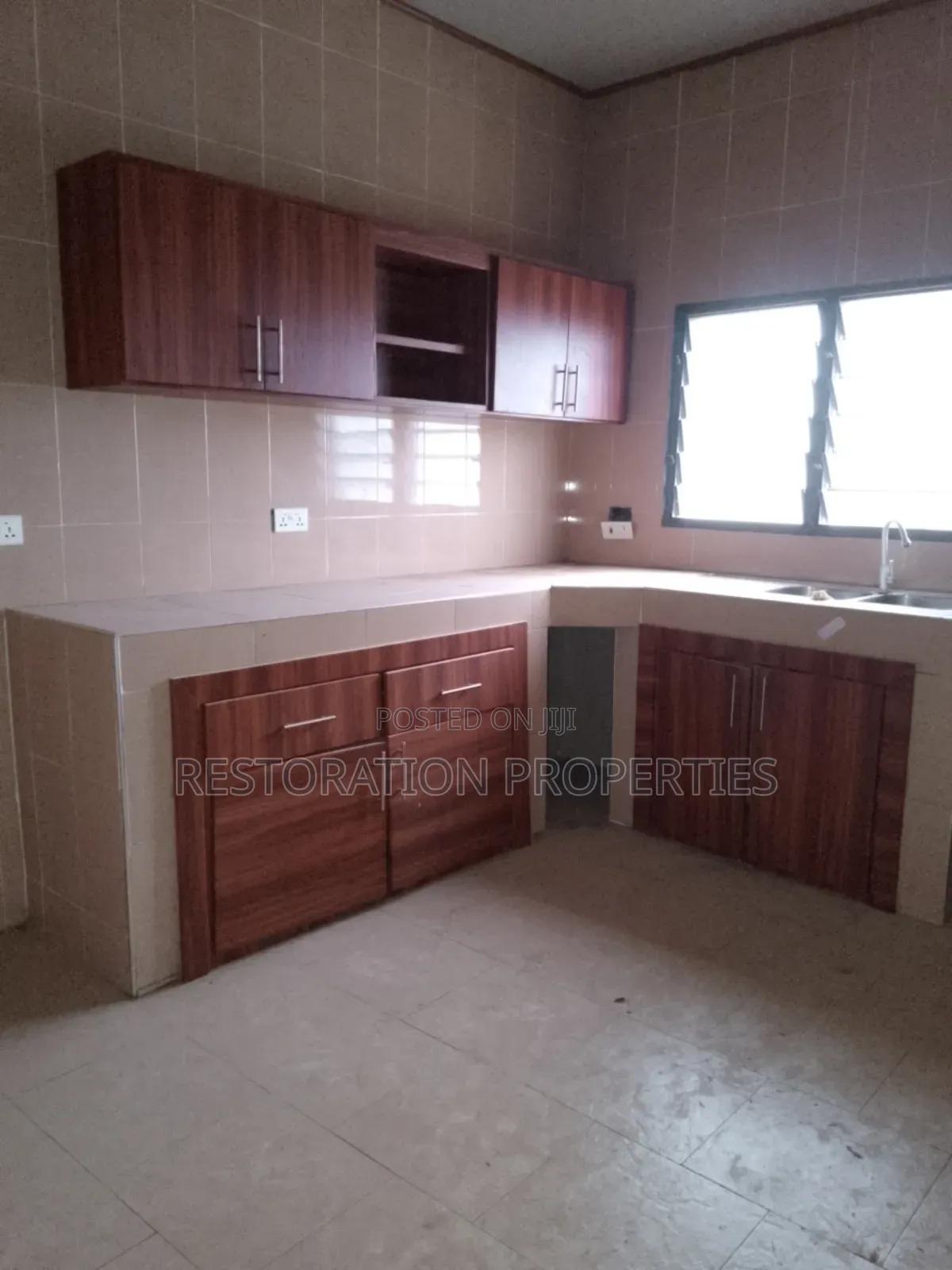 2bdrm Apartment in Adenta Housing Down for rent
