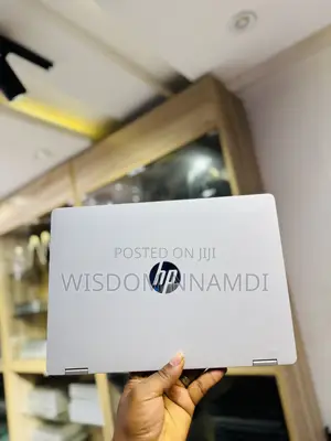 Laptop HP OmniBook 5 Flip 16GB Intel Core 7 SSD 512GB
