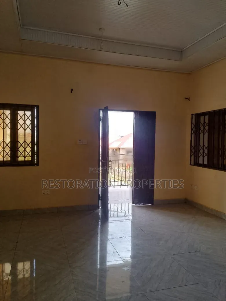 2bdrm Apartment in Adenta, Housing Down for rent