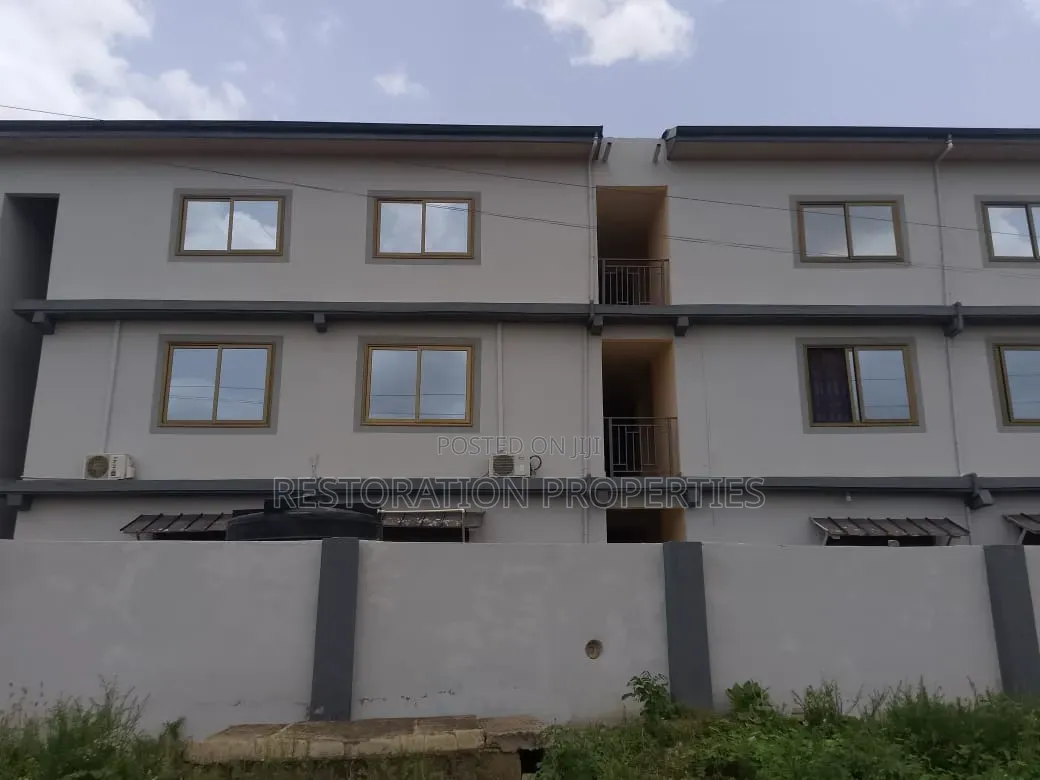 2bdrm Apartment in Adenta, Housing Down for rent