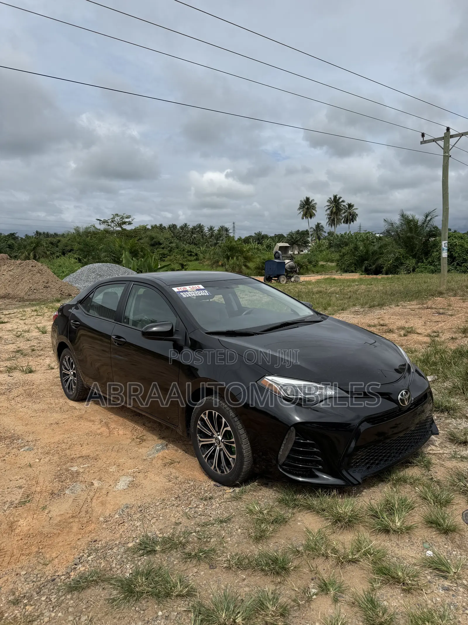 Toyota Corolla LE 4dr Sedan (1.8L 4cyl CVT) 2017 Black