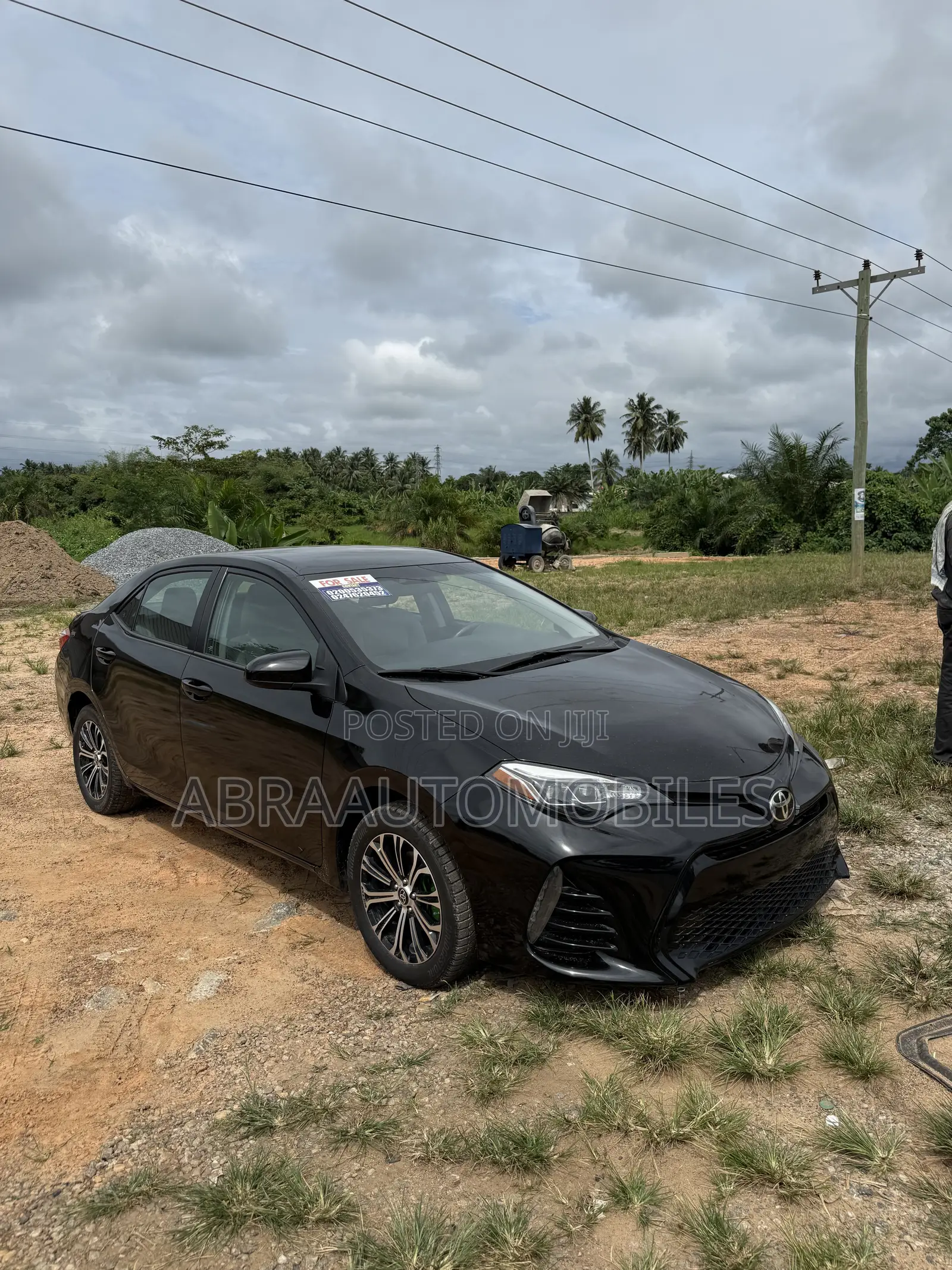Toyota Corolla LE 4dr Sedan (1.8L 4cyl CVT) 2017 Black
