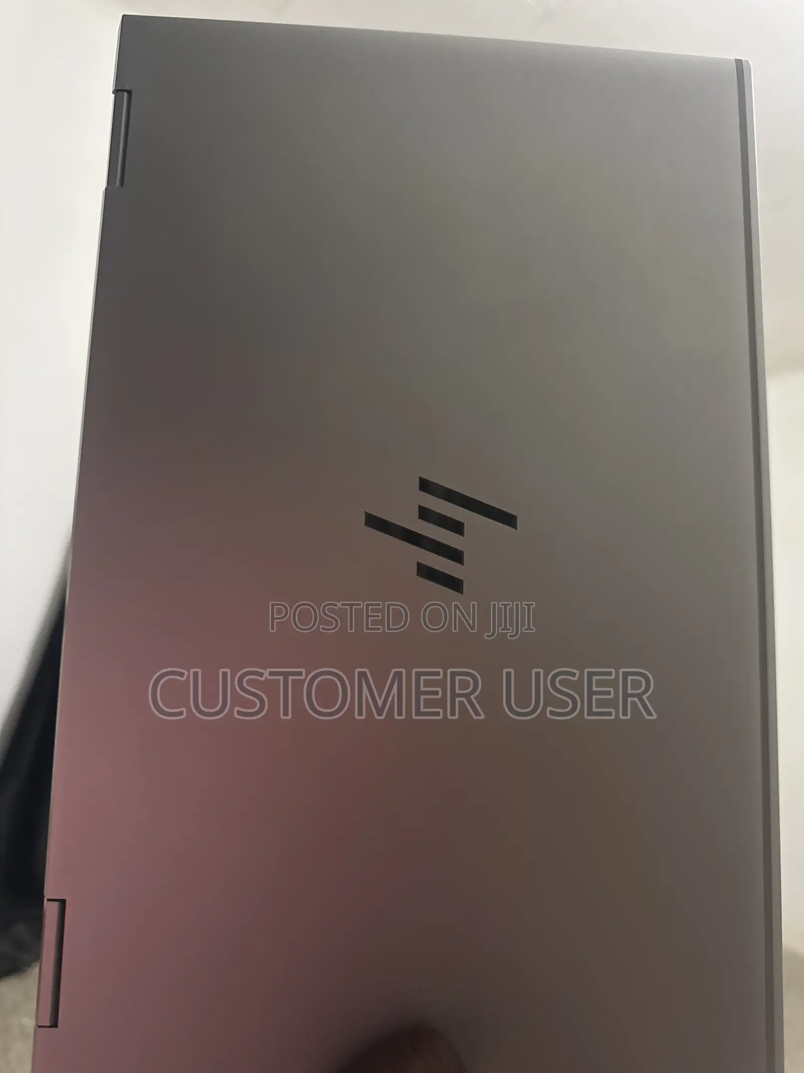 HP 8 512 GB Gray