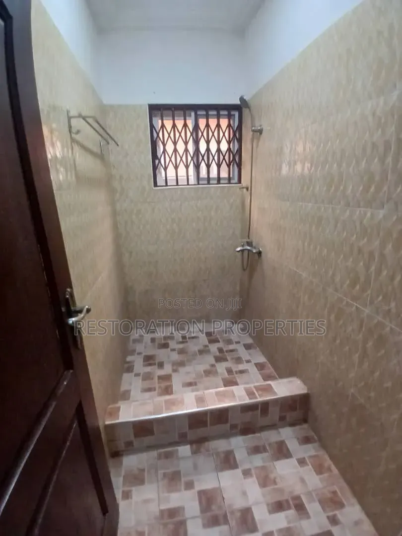 3bdrm House in Abokobi, Pentecost for rent