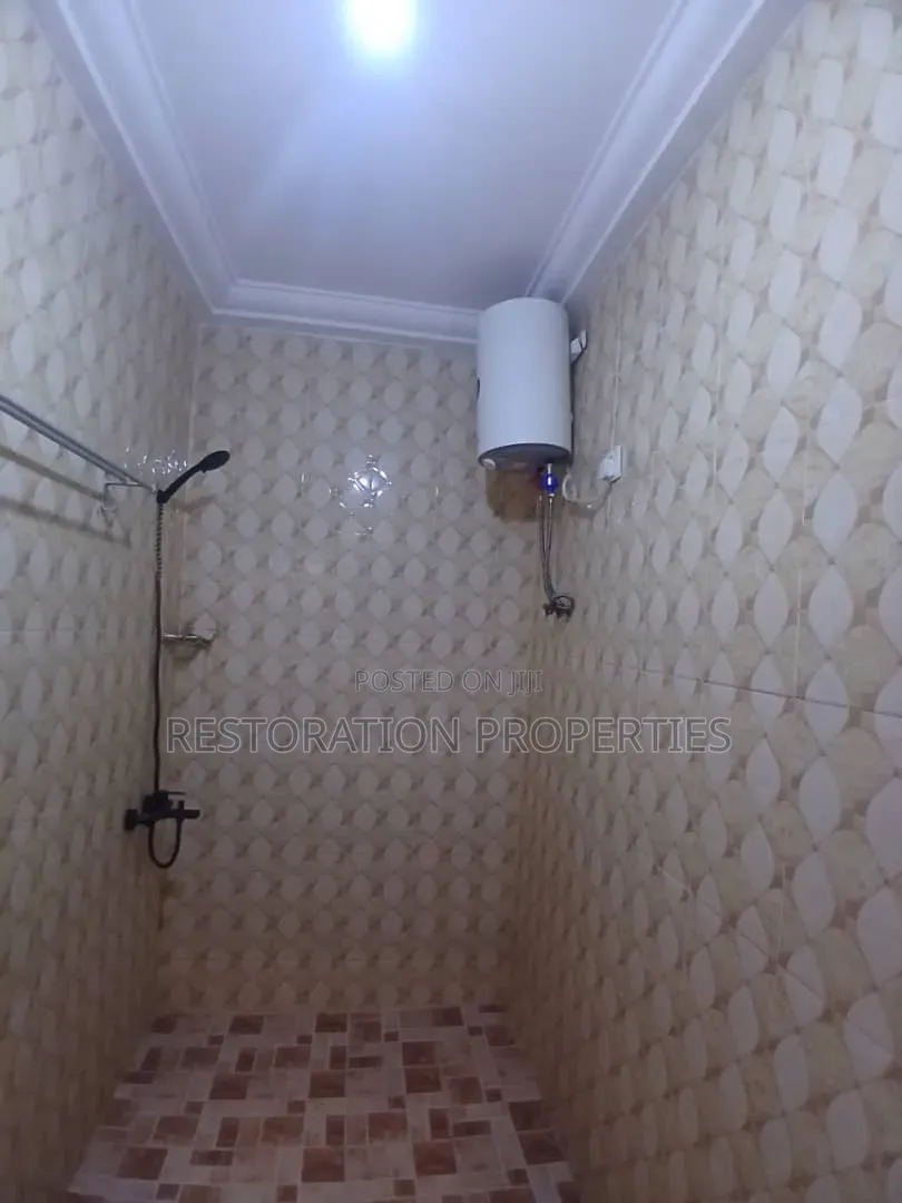 3bdrm House in Abokobi, Pentecost for rent