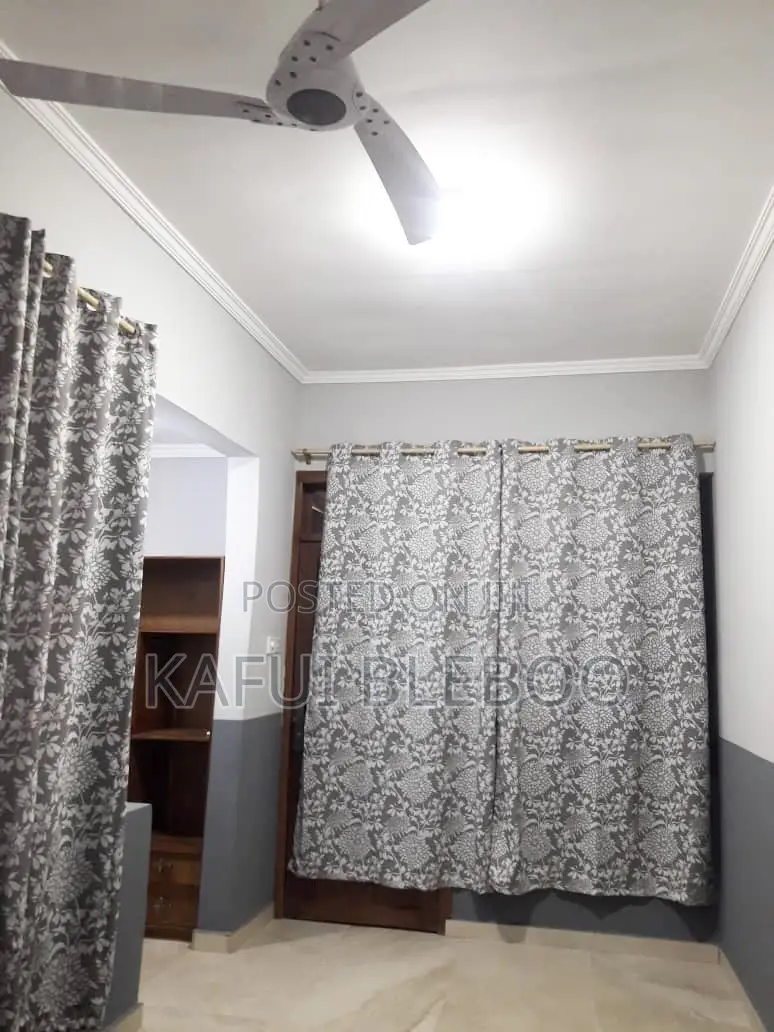 Furnished 1bdrm Condo in Ayensu Estate, Valley View Area for rent