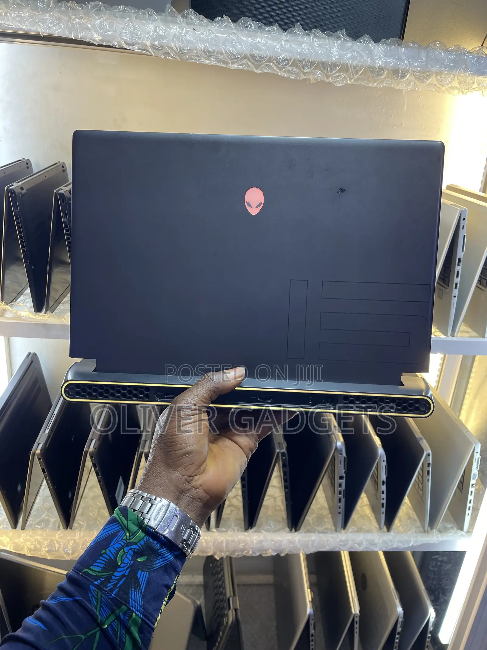 Laptop Alienware M15 R7 32GB AMD Ryzen 9 SSD 1T