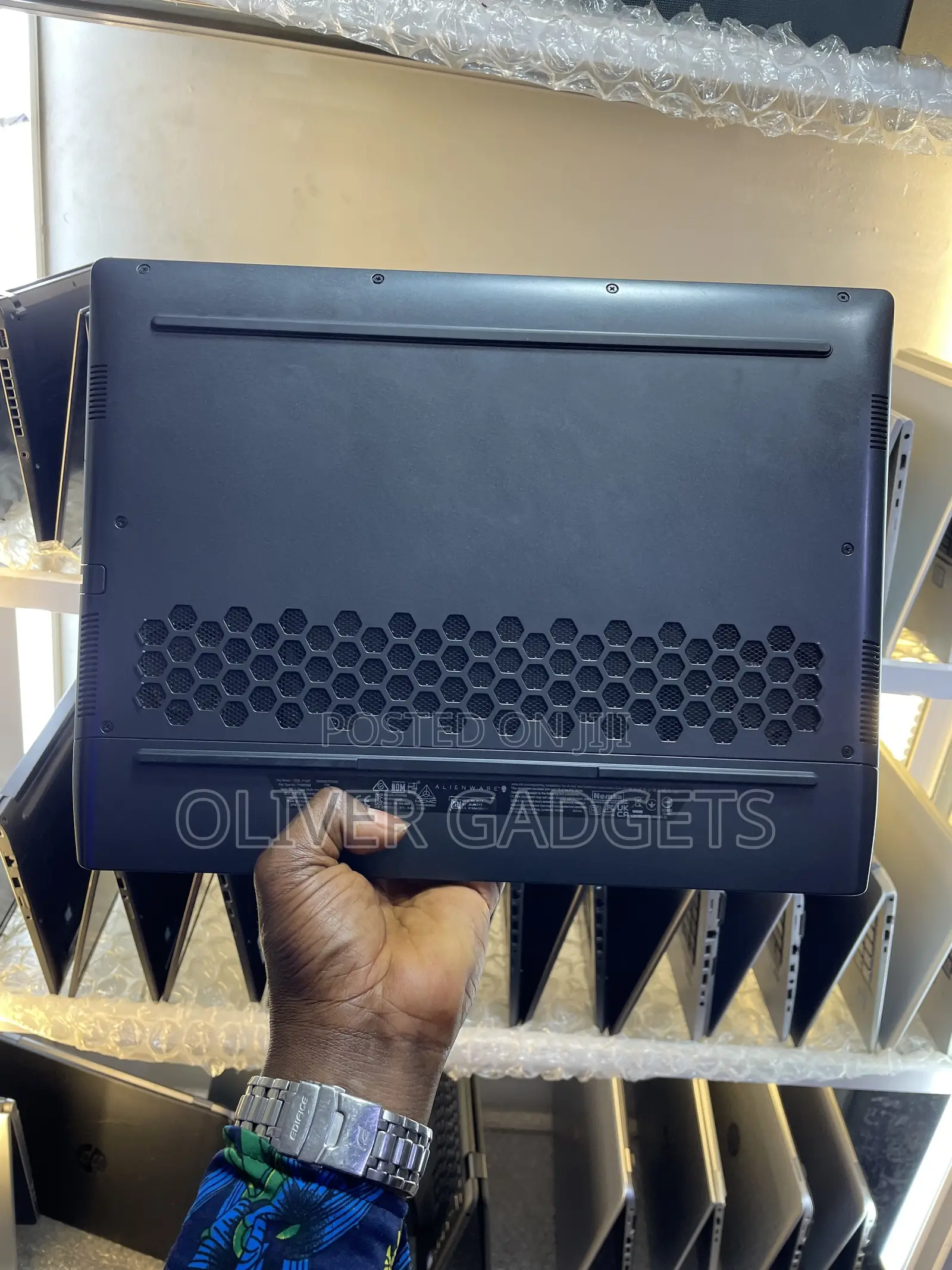 Laptop Alienware M15 R7 32GB AMD Ryzen 9 SSD 1T
