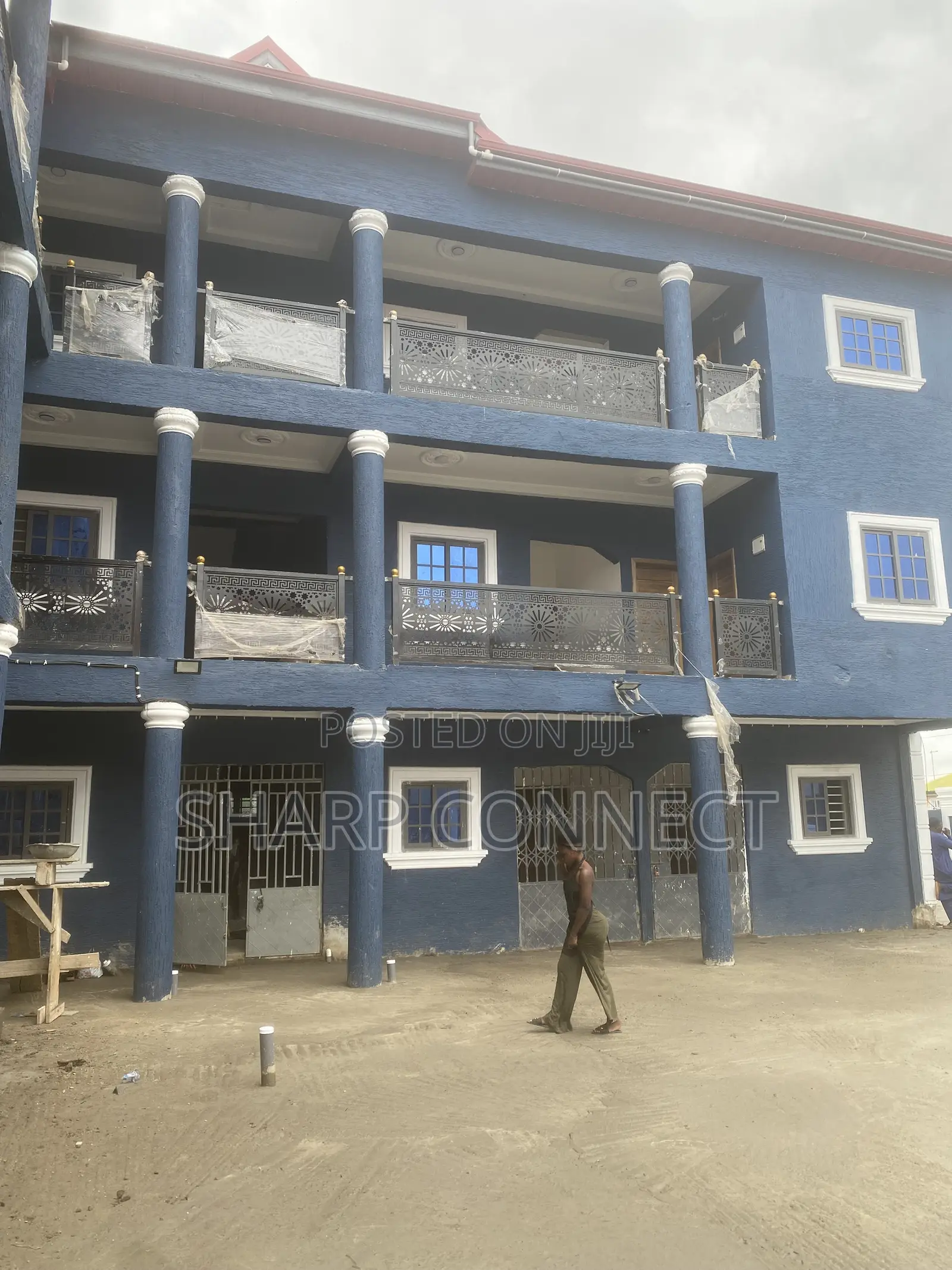 1bdrm Apartment in Sharp-Connect, Adade for rent