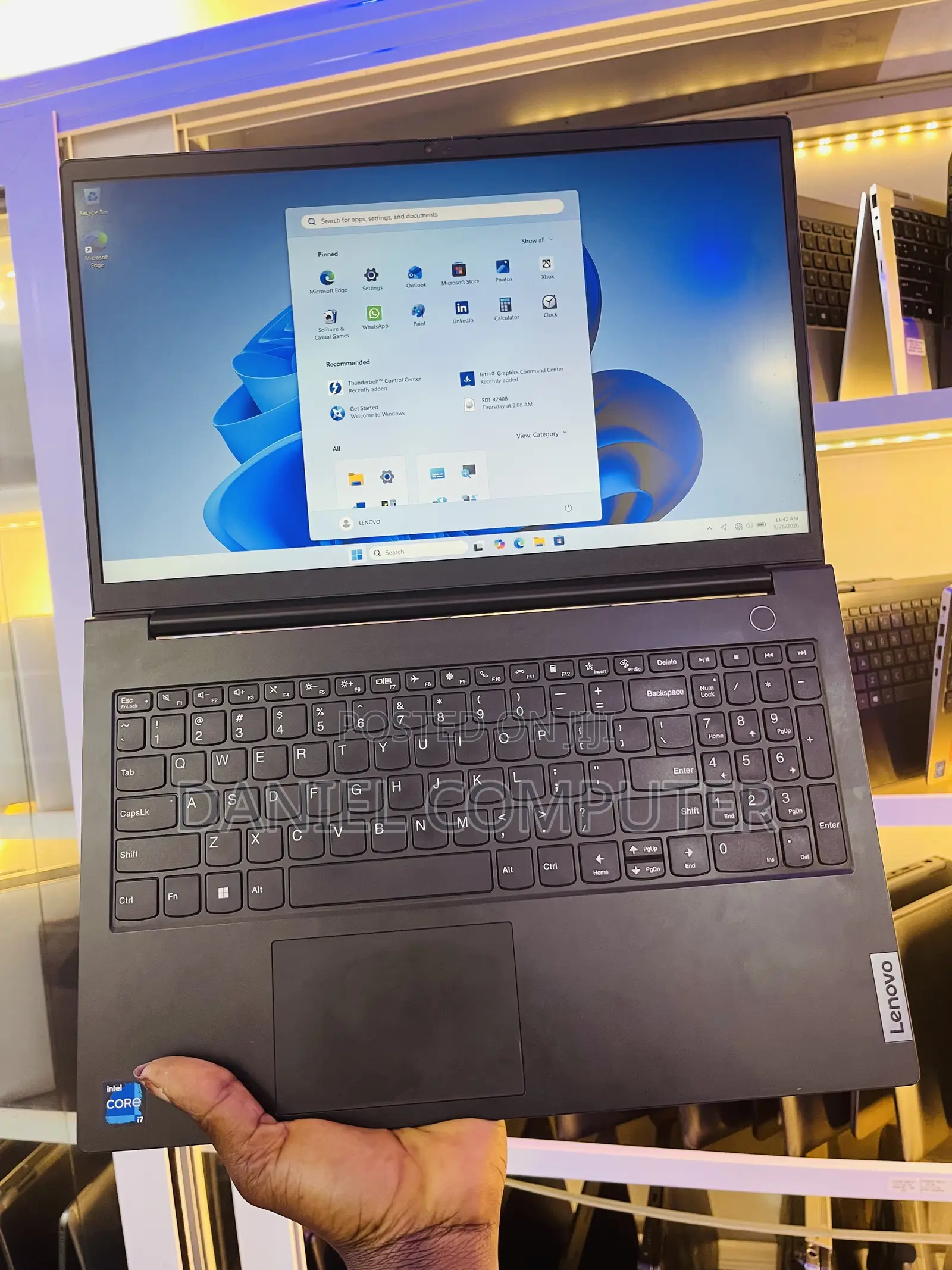 Laptop Lenovo IdeaPad 520S 24GB Intel Core i7 SSD 512GB