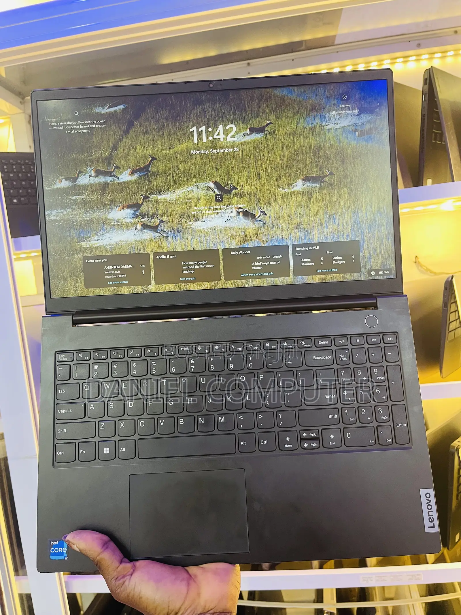 Laptop Lenovo IdeaPad 520S 24GB Intel Core i7 SSD 512GB