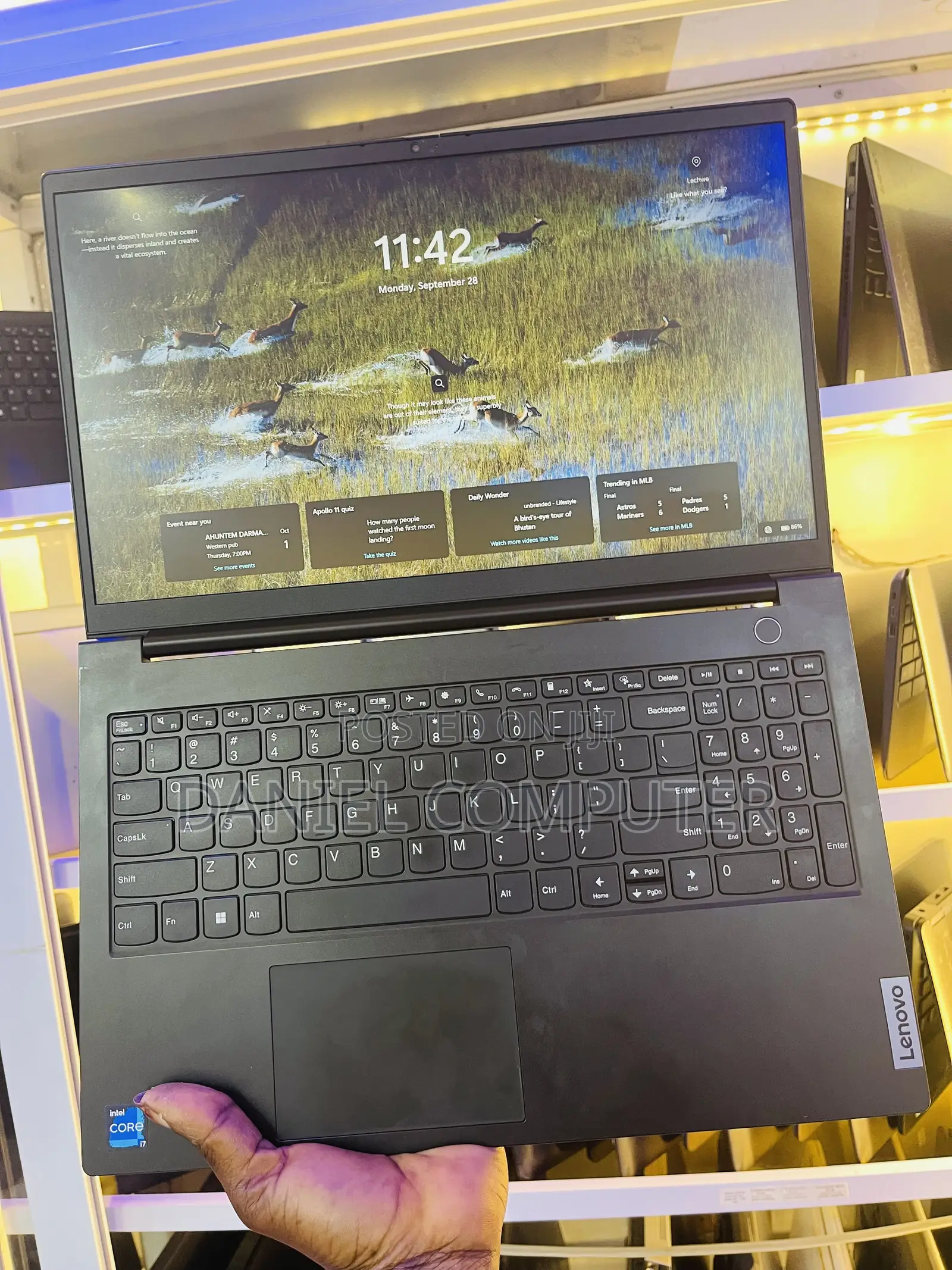 Laptop Lenovo IdeaPad 520S 24GB Intel Core i7 SSD 512GB