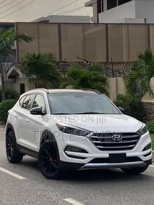 Hyundai Tucson Limited AWD 2017 White