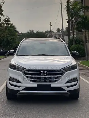 Hyundai Tucson Limited AWD 2017 White