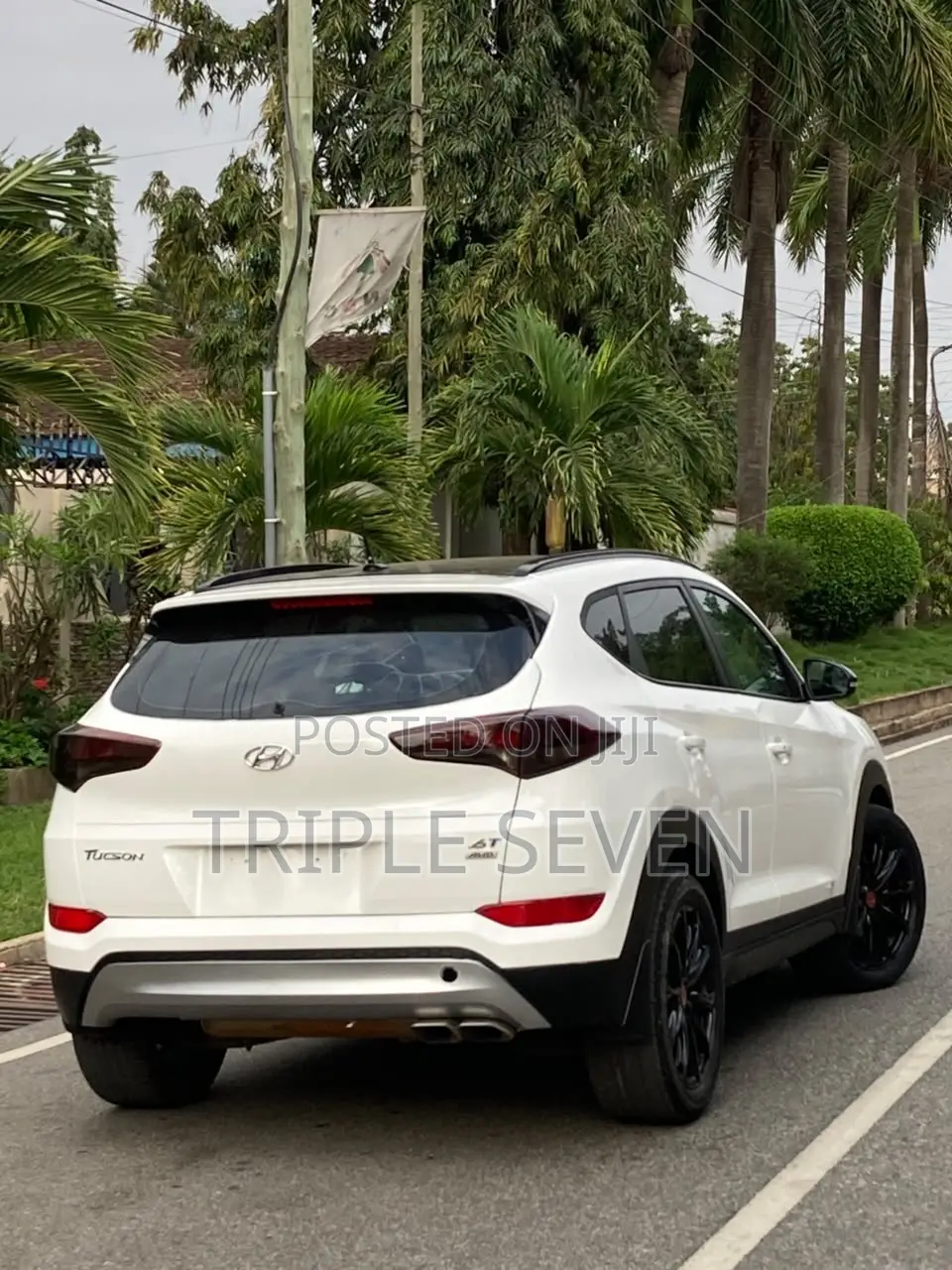 Hyundai Tucson Limited AWD 2017 White