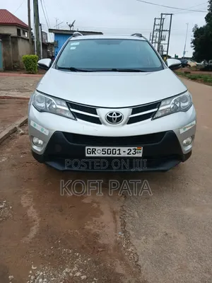 Toyota RAV4 2015 Silver