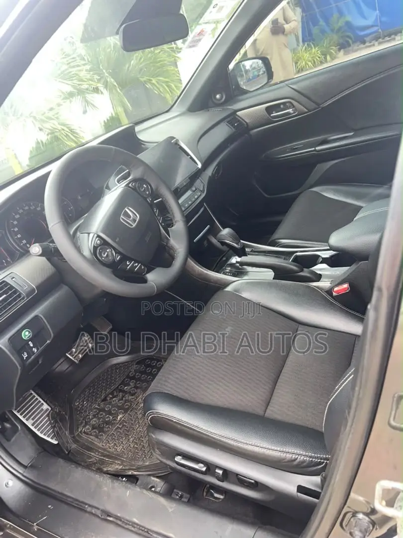 Honda Accord Sport 4dr Sedan FWD (2.4L 4cyl 2A) 2016 Gray