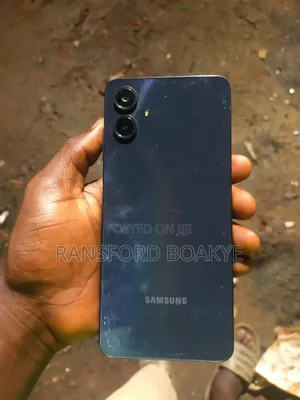 Samsung Galaxy A06 64 GB Gray