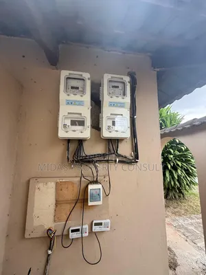 6bdrm House in Tesano Club, Abeka for sale