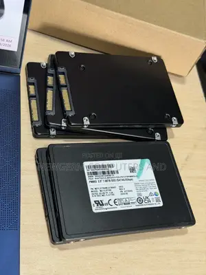 Samsung 8TB Sata SSD 2.5” - SATA 6Gb/S Brand New Pullout