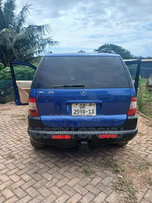 Mercedes-Benz E350 2002 Blue