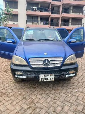 Mercedes-Benz E350 2002 Blue