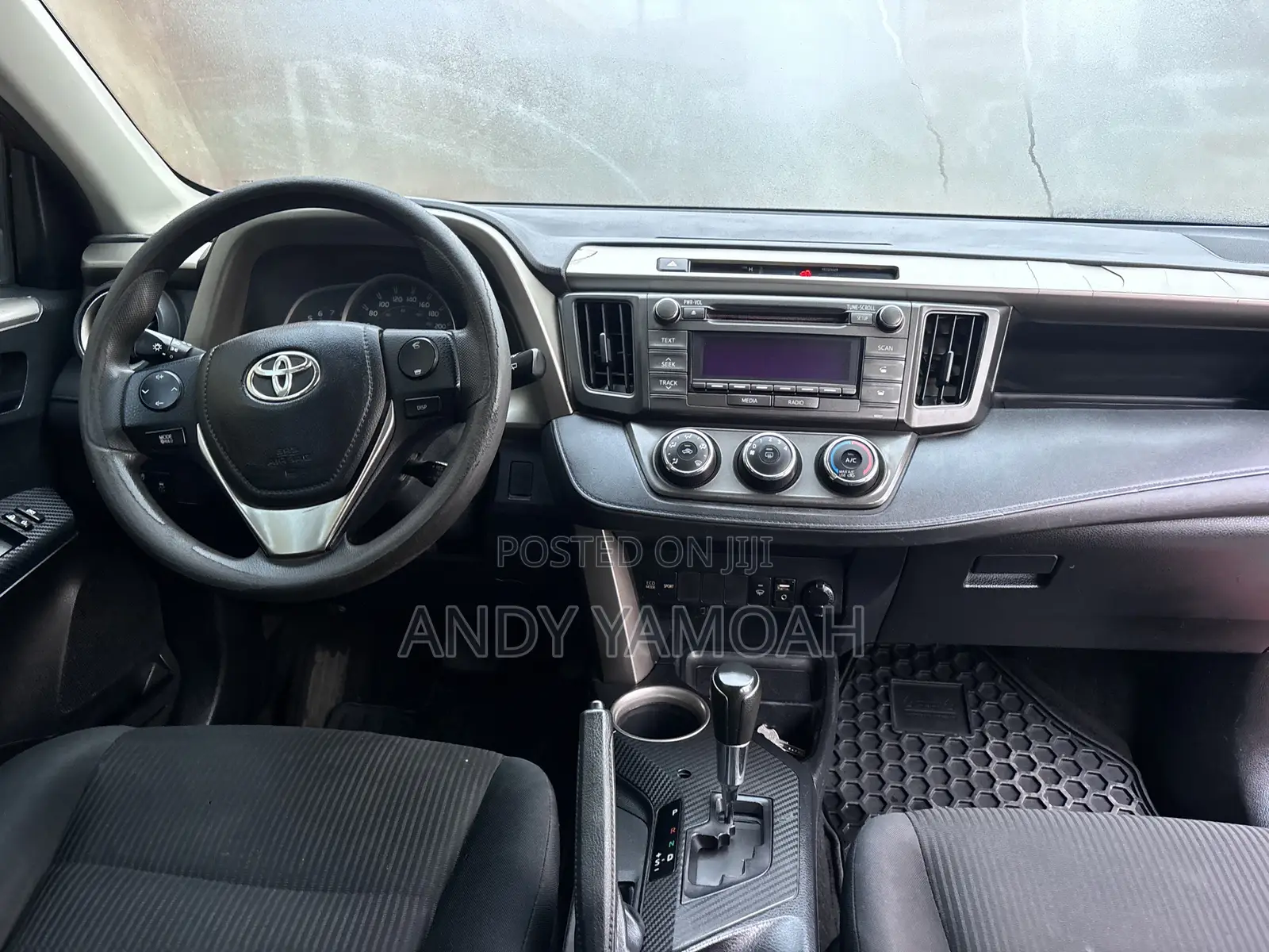Toyota RAV4 2014 Orange