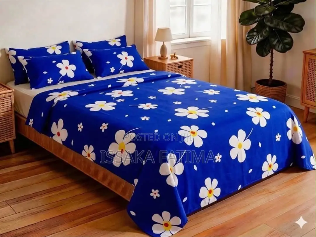 4 Pillow Cases With King Size Bedsheets