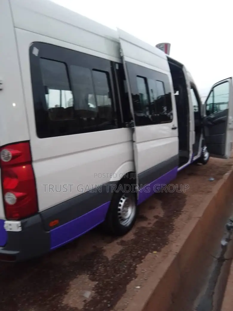Volkswagen Crafter 2012