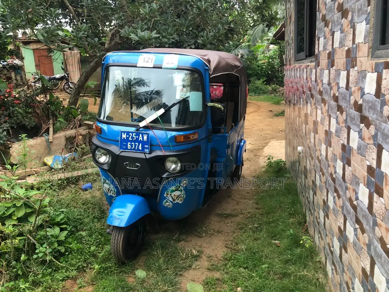 Bajaj RE 2025 Blue