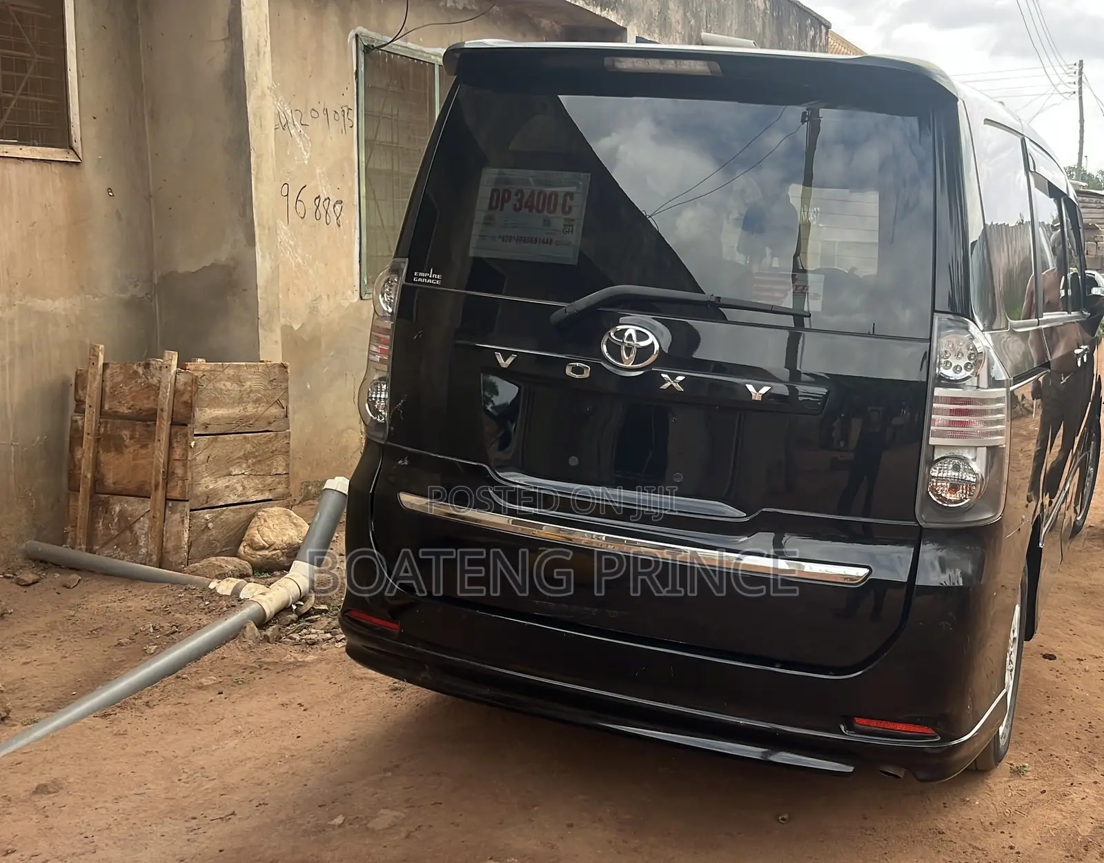 Toyota Voxy V 2WD 8-Seater 2011 Black