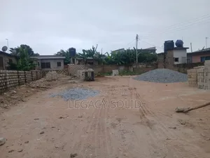 1 Plot of Land for Sale