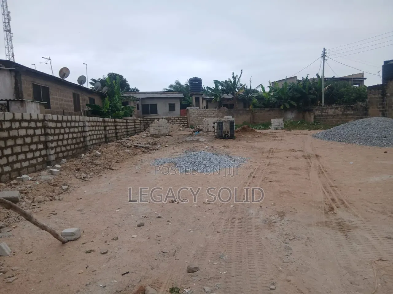 1 Plot of Land for Sale
