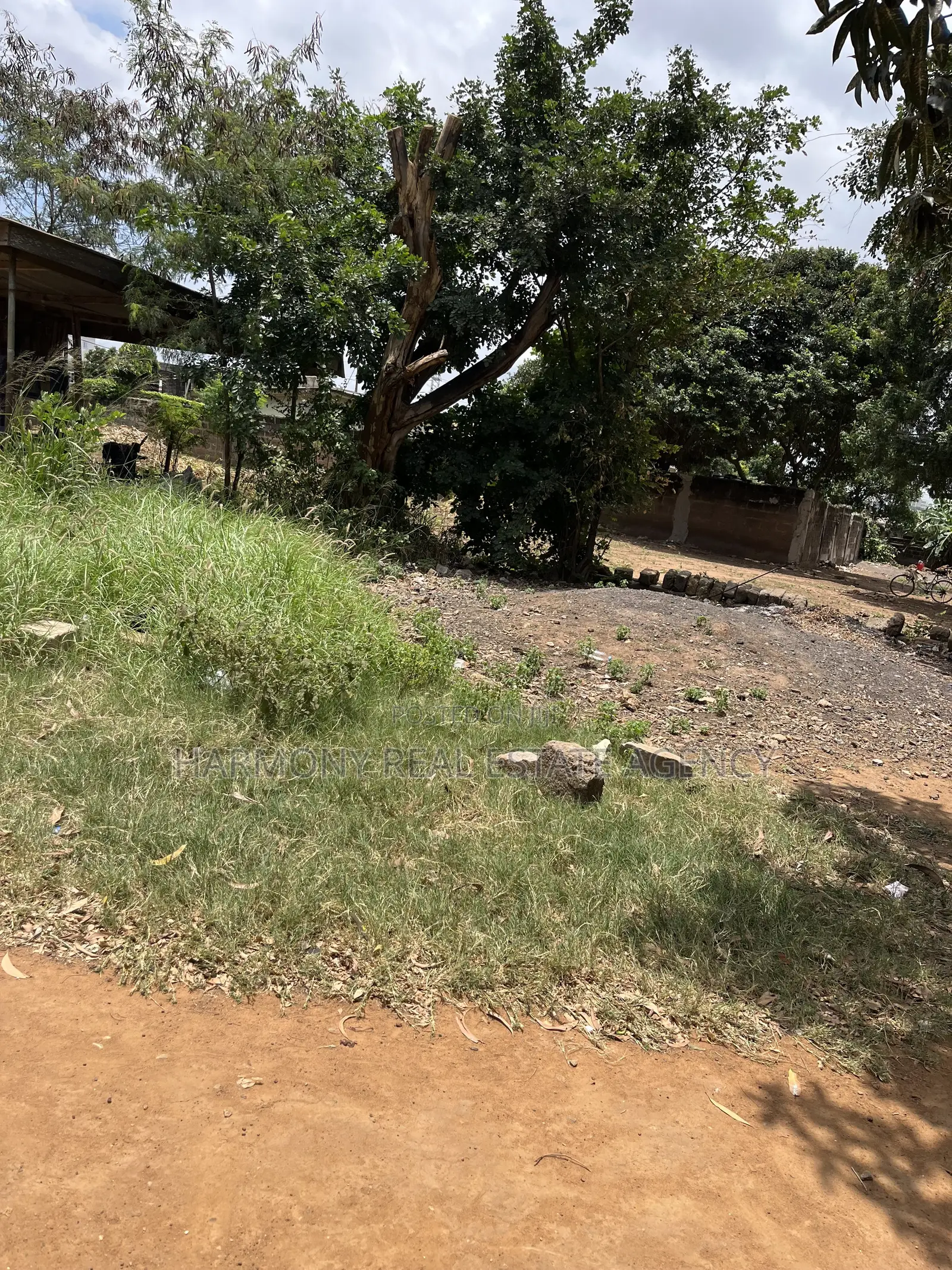 3plots Forsale -Airport