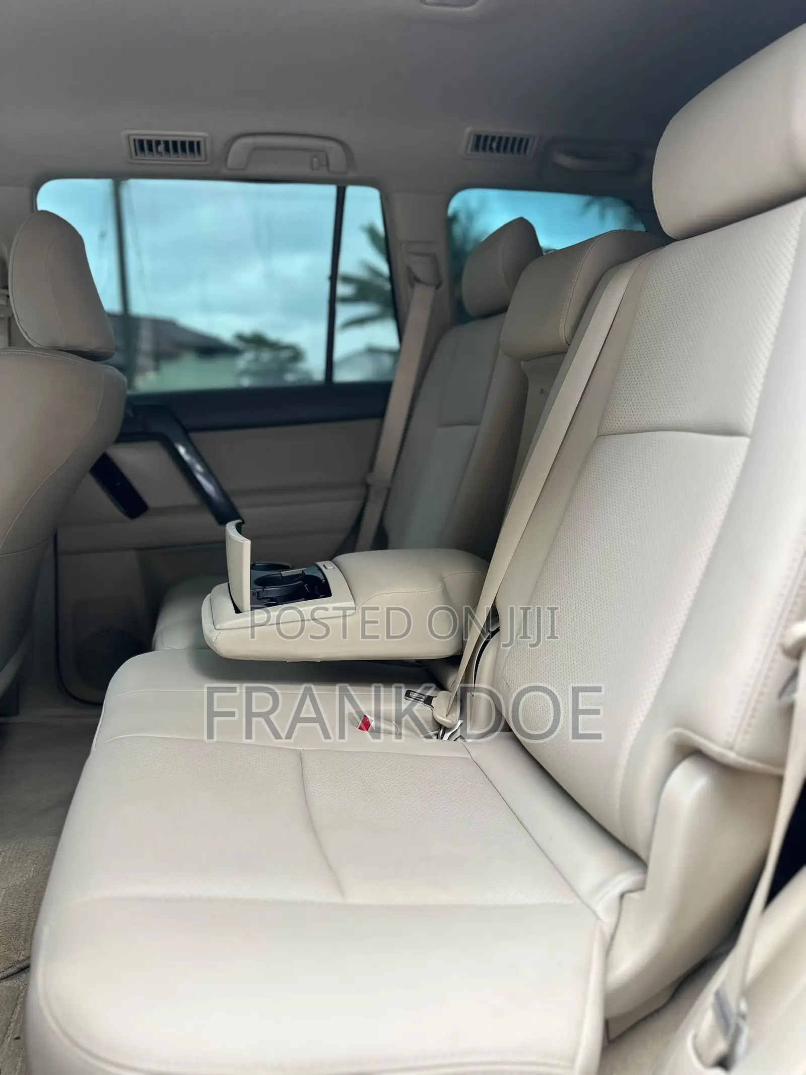 Toyota Land Cruiser Prado 2.7 2023 Black