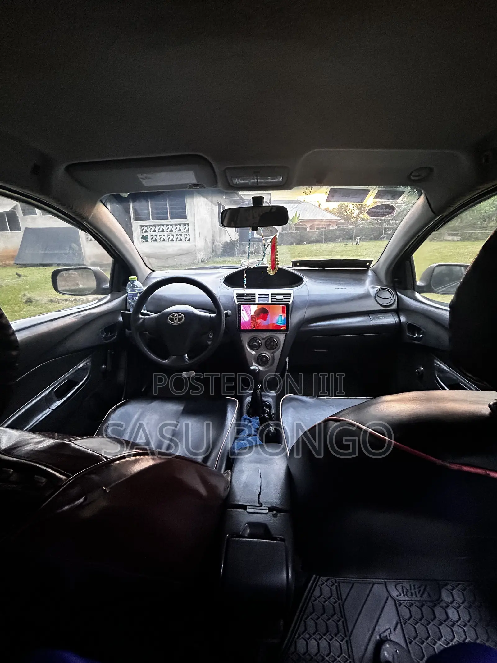Toyota Yaris 1.5 2009 Gray
